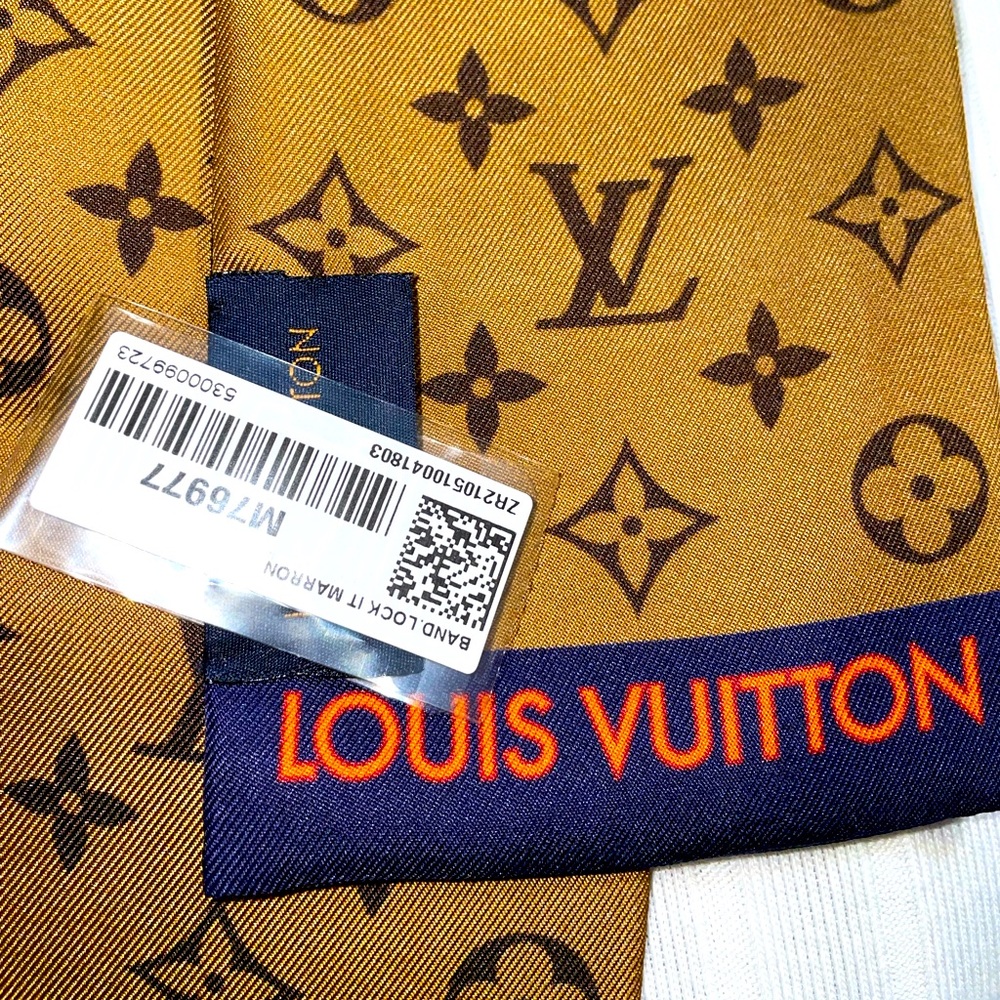 Brand new Louis Vuitton Scarf